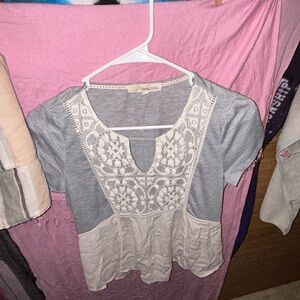 Rewind Gray and Cream Embroidered Blouse